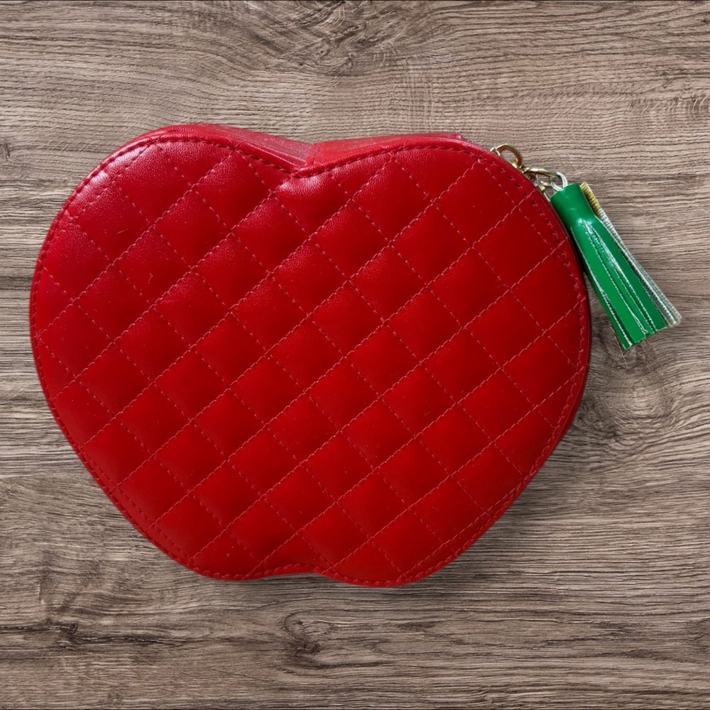 Tartan +Twine Red Quilted apple-Shaped clutch purse